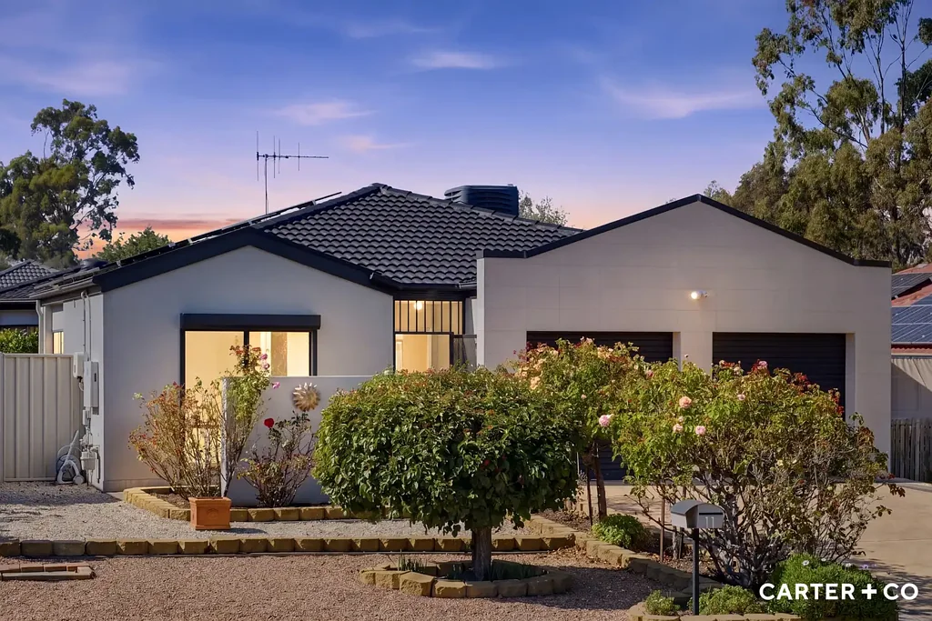 Amaroo 4房  Serene Family Living in a Quiet Cul-de-Sac
