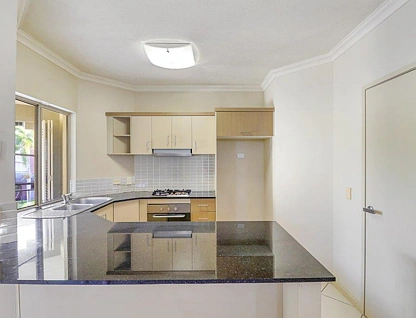410/12-21 Gregory Street, Westcourt, Cairns, 2 Kuwarto, 2 Banyo, Apartment