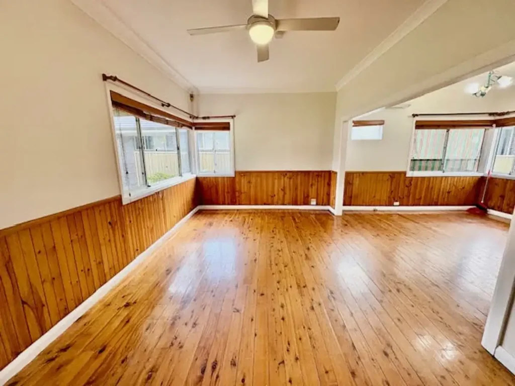 Freshly painted 3 Bedder home
