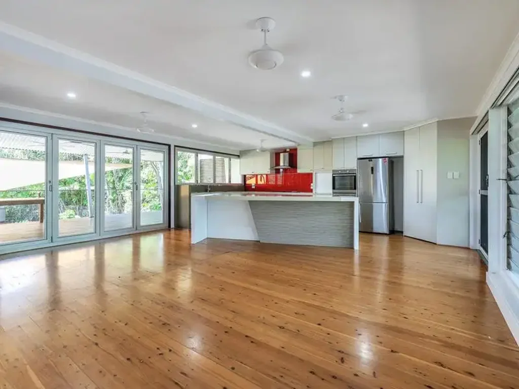 The perfect location for a family house in leafy Rapid Creek!