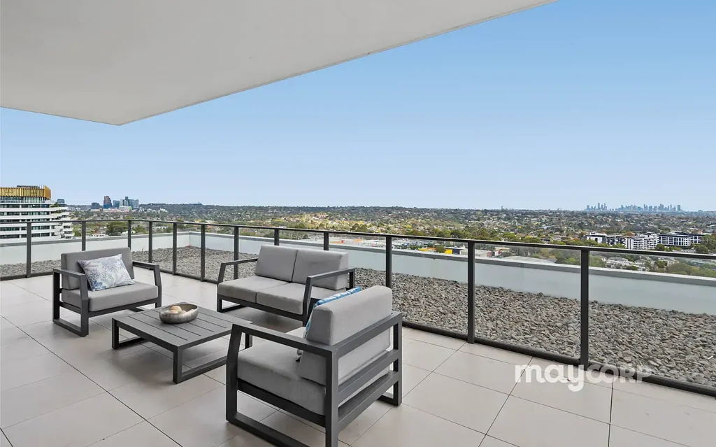 Doncaster 3 Bedroom Luxury Living with Spectacular City Views