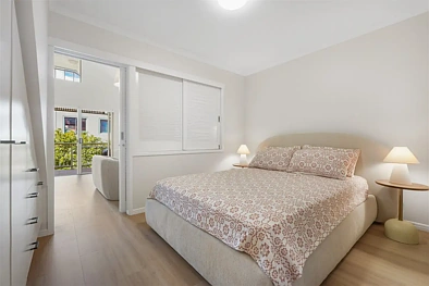 85 Deakin Street, Kangaroo Point, QLD 4169, 2房, 2浴, Unit