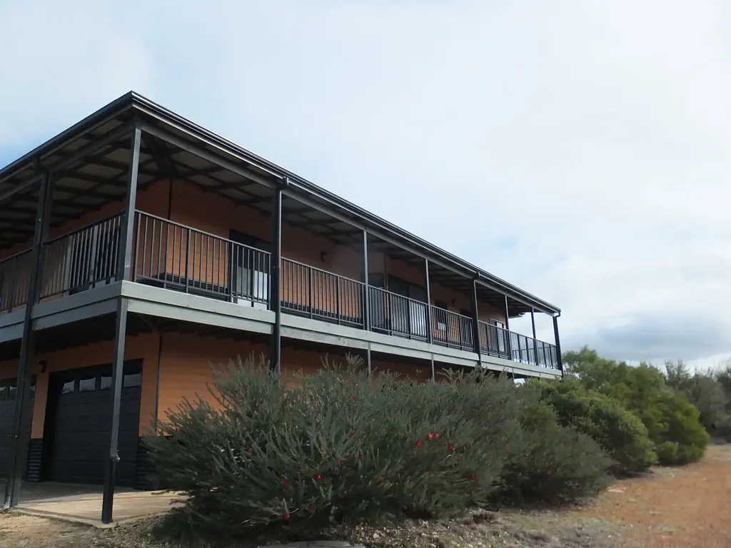 Spacious Family Home in quiet bush setting