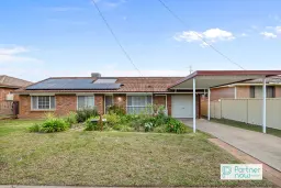 75 MANILLA RD, Oxley Vale