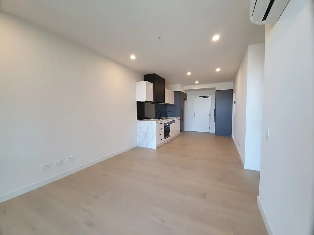 Lifestyle Opportunity - Luxury Living at M-City with Resort-Style Amenities