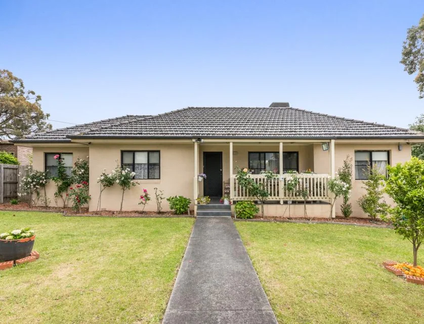 1/6 Margaret Avenue, Bayswater, East Melbourne, 3 chambres, 1 salles de bain, Unit