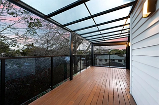 57E Hogans Road, Glenfield, North Shore City