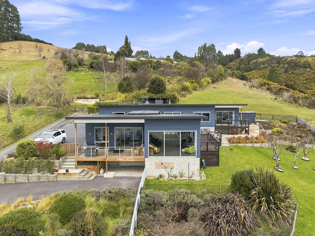 Mosgiel 5chambre Statement home, stunning outlook