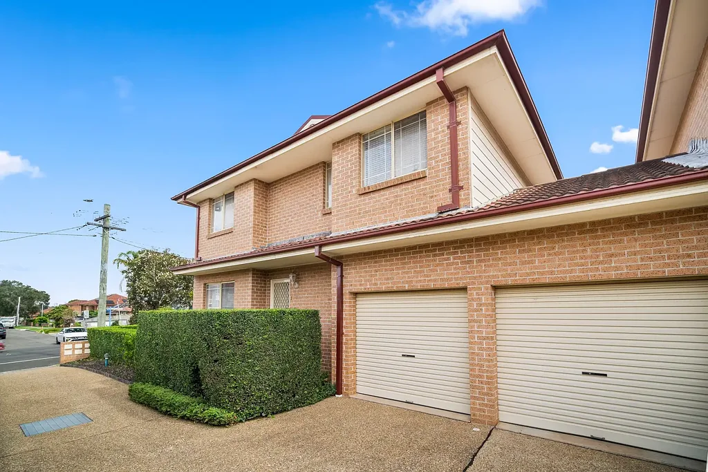 1/125 Moorefields Road, Roselands, NSW 2196