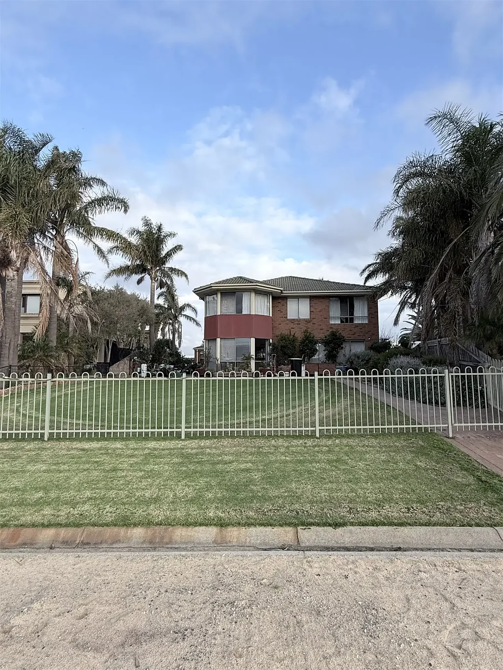 Patterson Lakes 4 Slaapkamer Off Market Opportunity | Luxury Waterfront Home with Private Beach & Jetty | Patterson Lakes