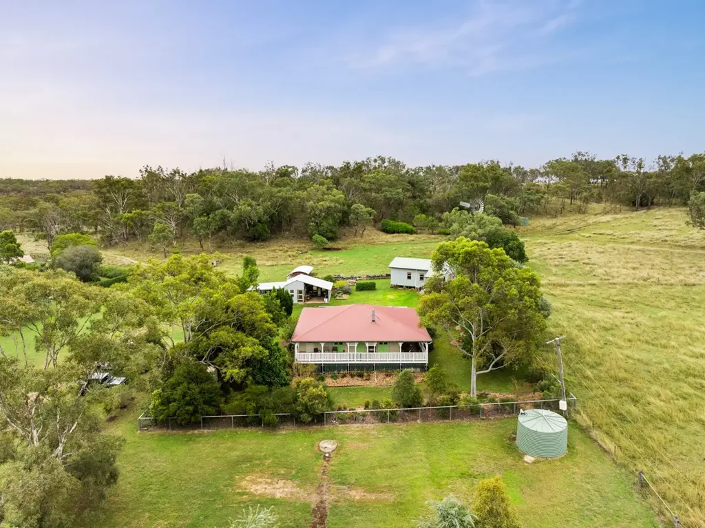 722 Mount Kent Boundary Road, Nobby, QLD 4360