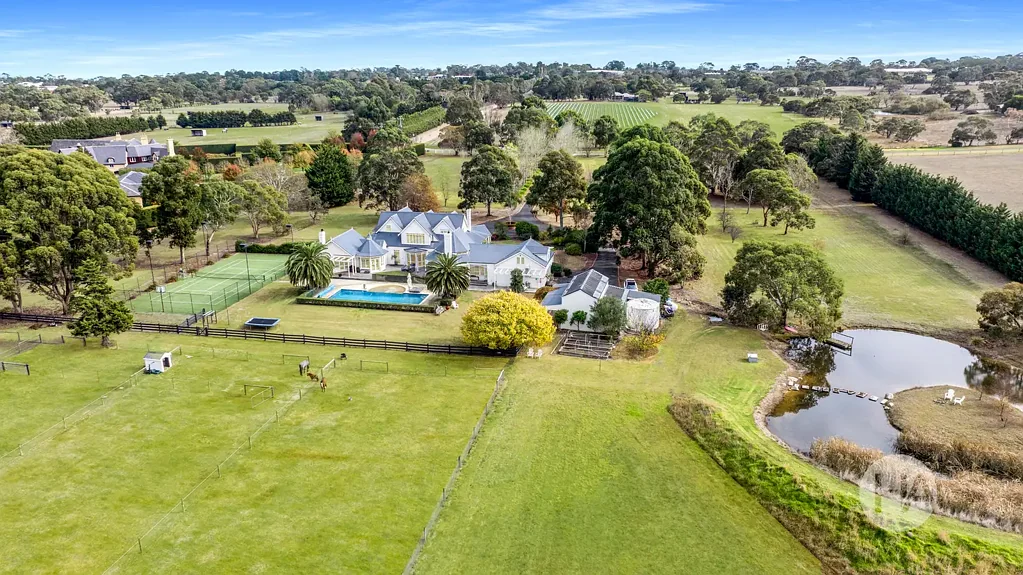 Mount Eliza 5 Bedroom Fenton Park: A Grand Country Estate of Rare Distinction