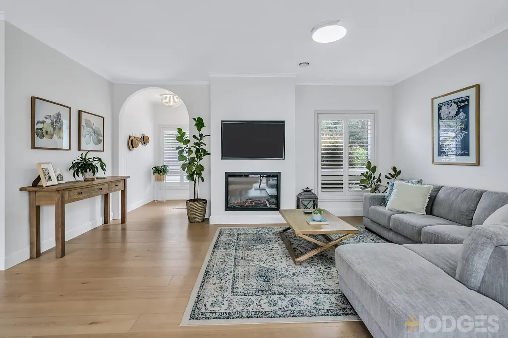 Parkdale 3 Bedroom SINGLE-LEVEL LUXURY