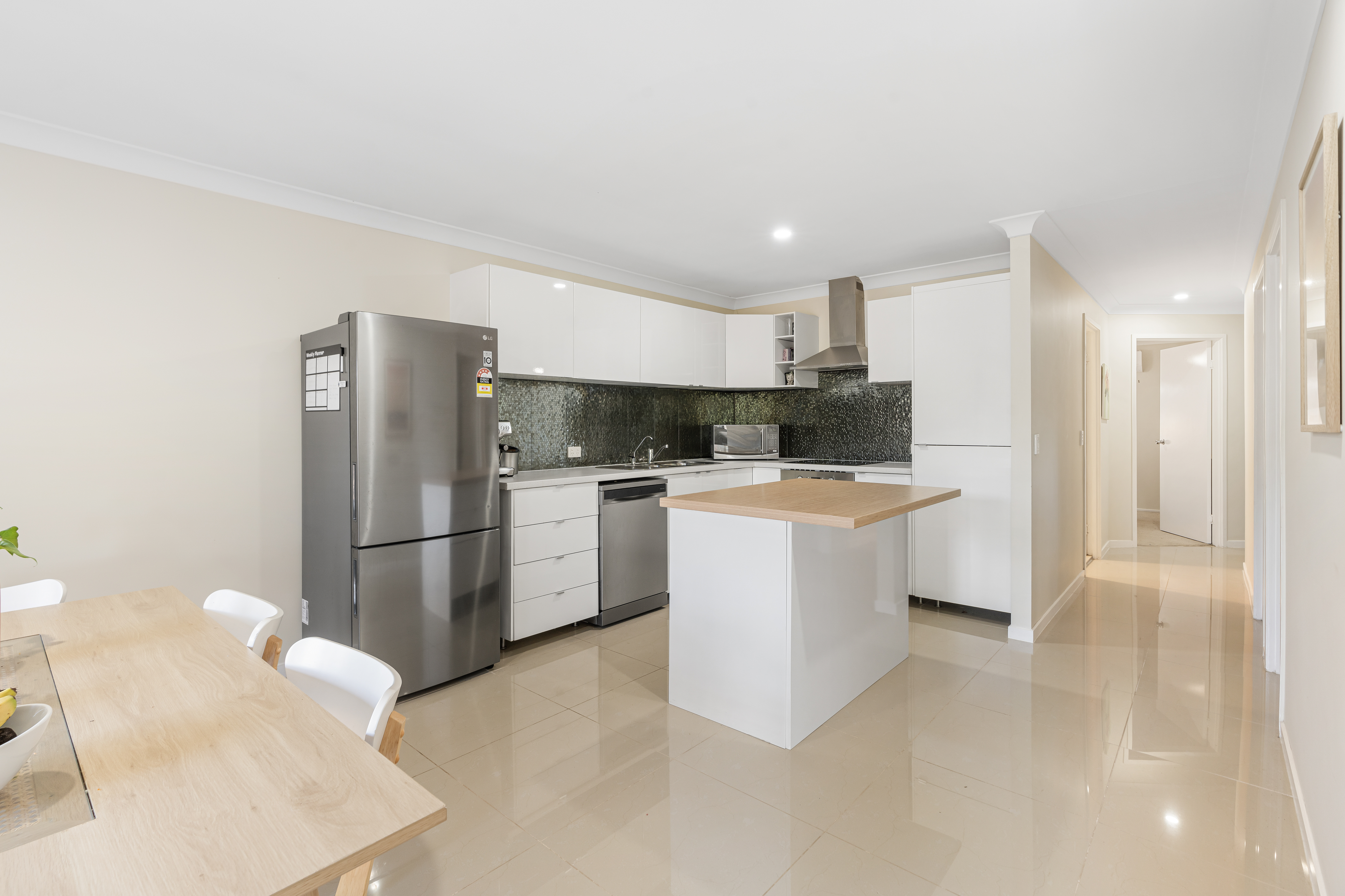 PARKRIDGE VILLAS 1 PARKRIDGE DR, MOLENDINAR QLD 4214, 0 Kuwarto, 0 Banyo, Townhouse