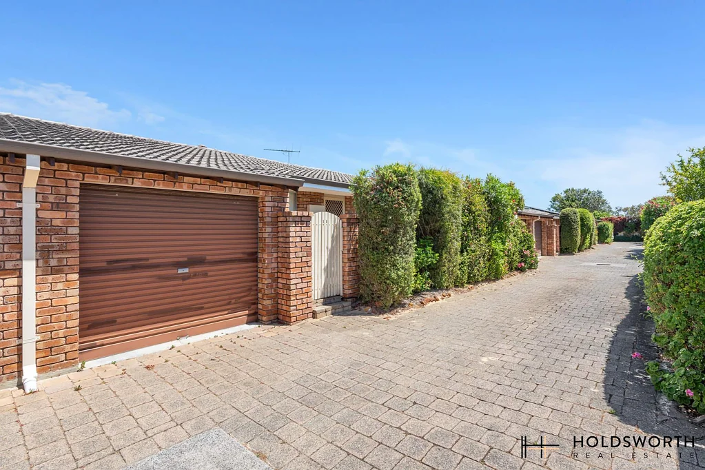 11/204 Royal Street, Yokine, WA 6060