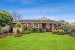 13 Upton Court, Lara