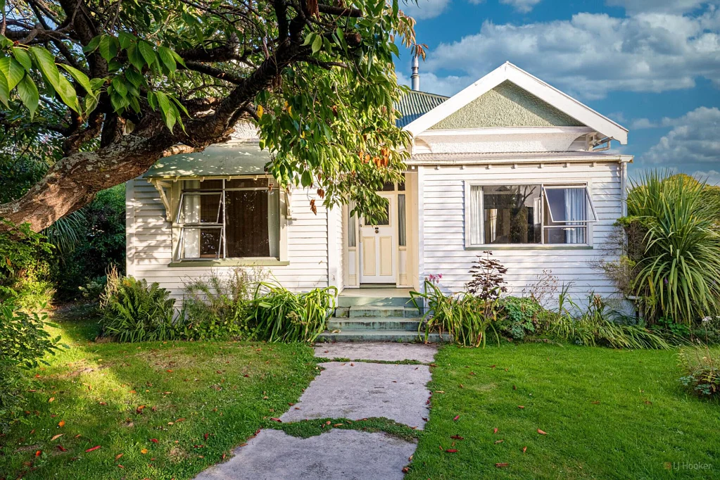 Waimate 4 Bedroom Lady in Waiting