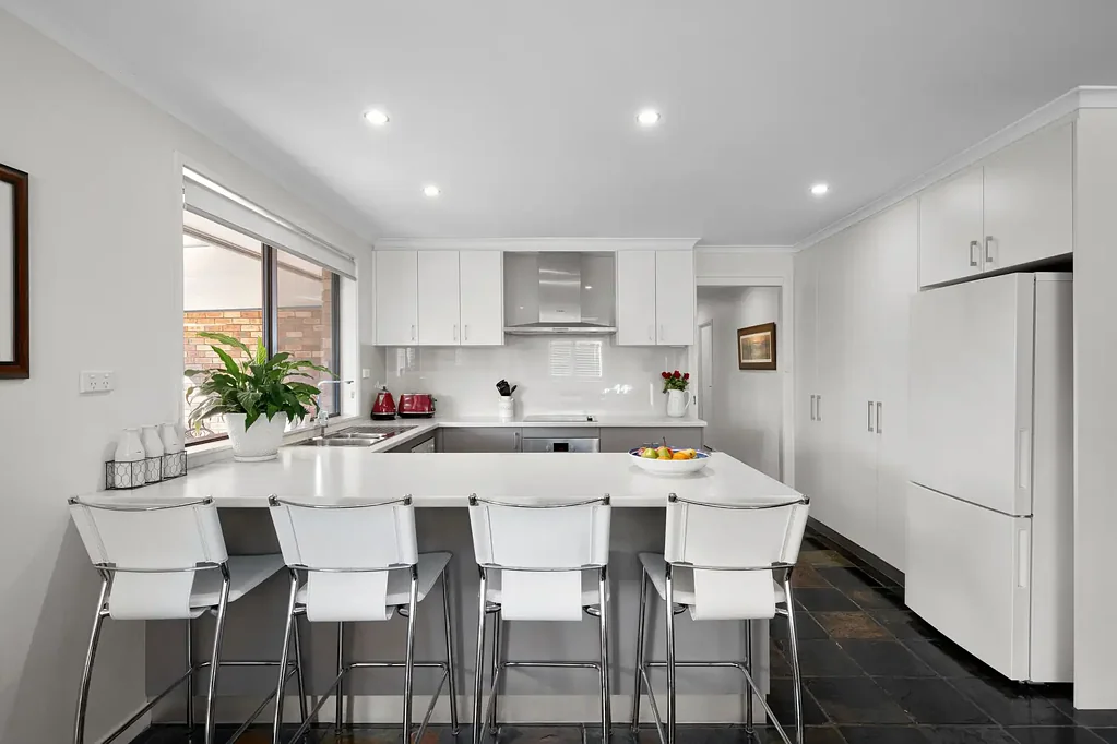 Woronora Heights 5 Bedroom Single-Level Haven with Pool and Leafy Bushland Views