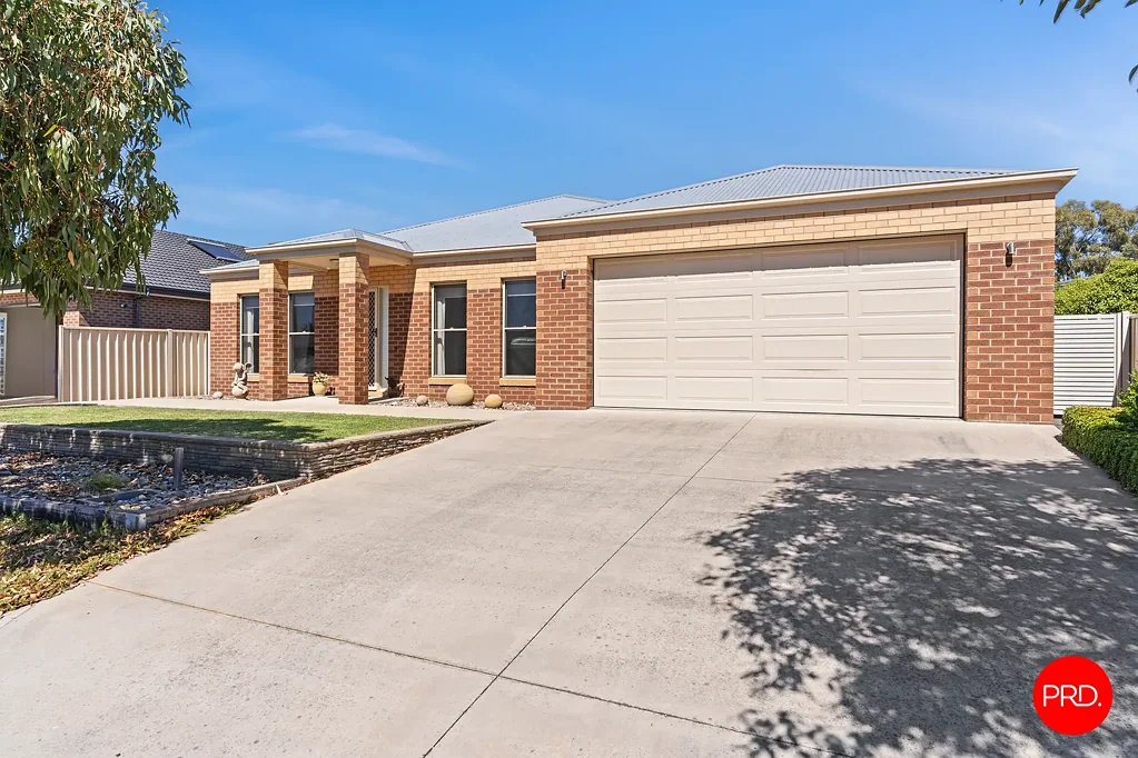 4 Cumberland Terrace, Strathfieldsaye, VIC 3551