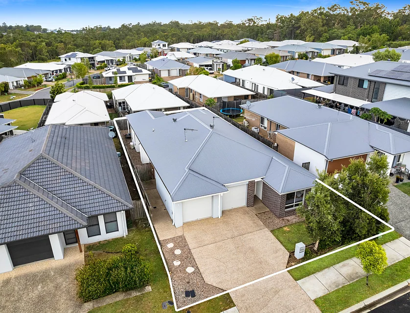 9 Gem Circuit, Park Ridge, QLD 4125, 5 침실, 3 욕실, Apartment