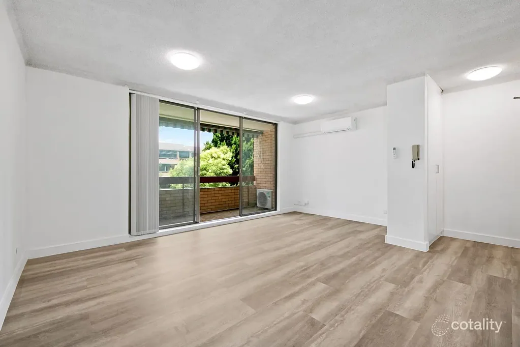 Mascot 2બેડરૂમ NEWLY AND TOTALLY RENOVATED THROUGHOUT
AN AMAZING APARTMENT