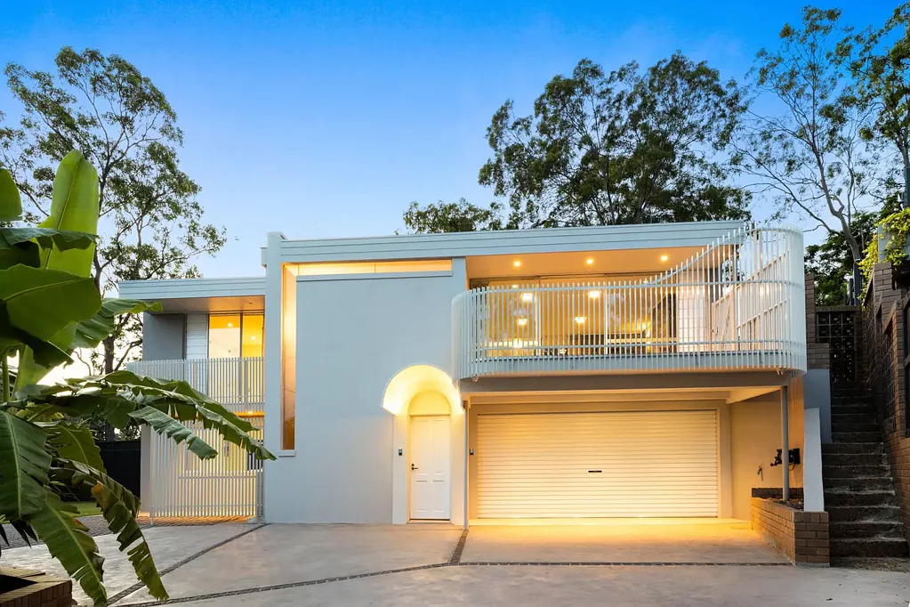 Spacious Family Home with Breathtaking City Views in Everton Park