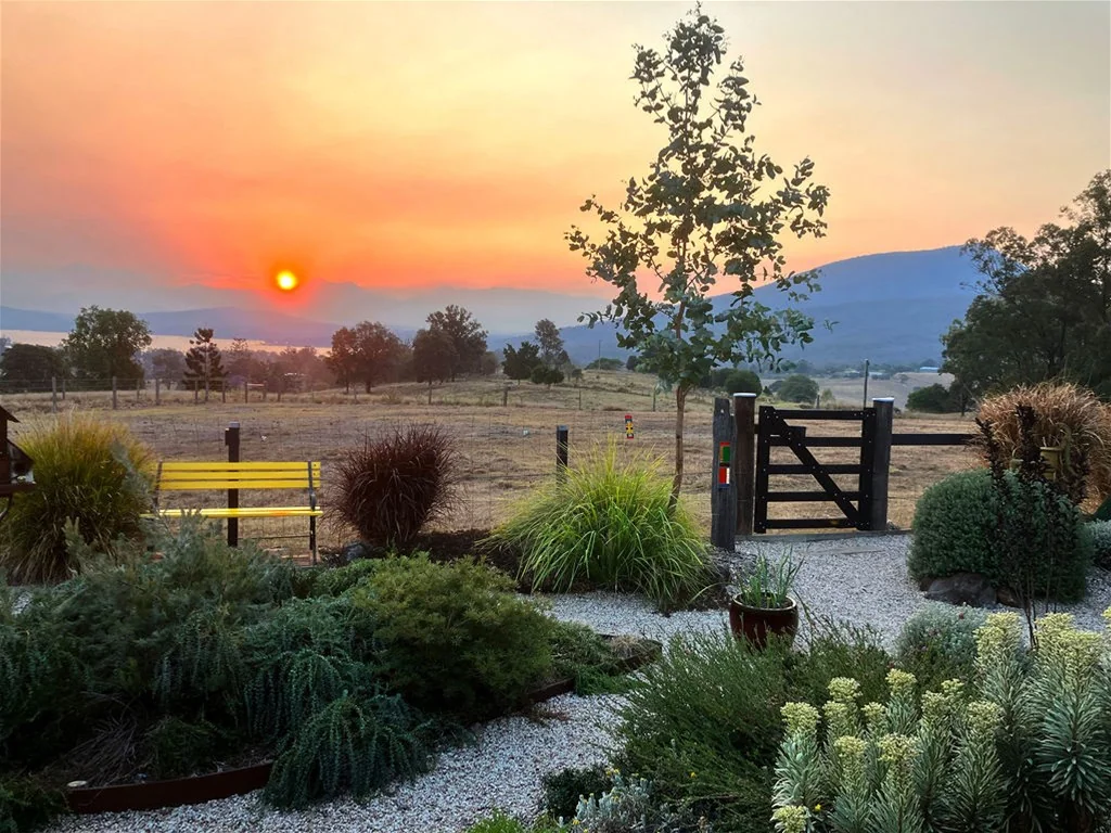 Charlwood 3ਬੈੱਡਰੂਮ Executive Retreat - Secure Your Retirement!