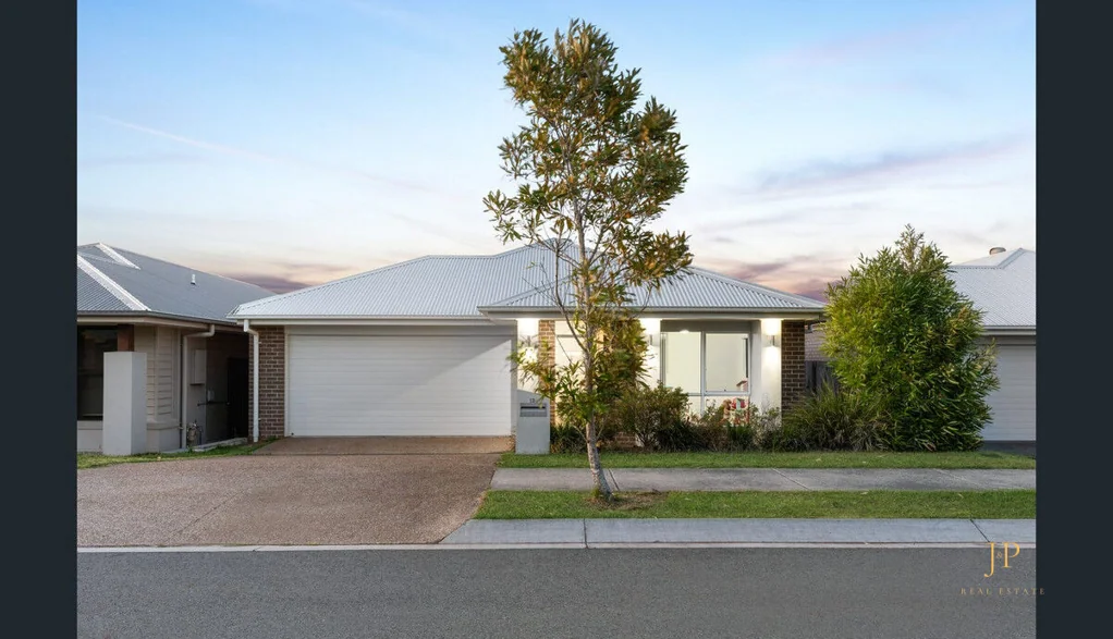 13 Reg Grundy Street, Ripley, QLD 4306