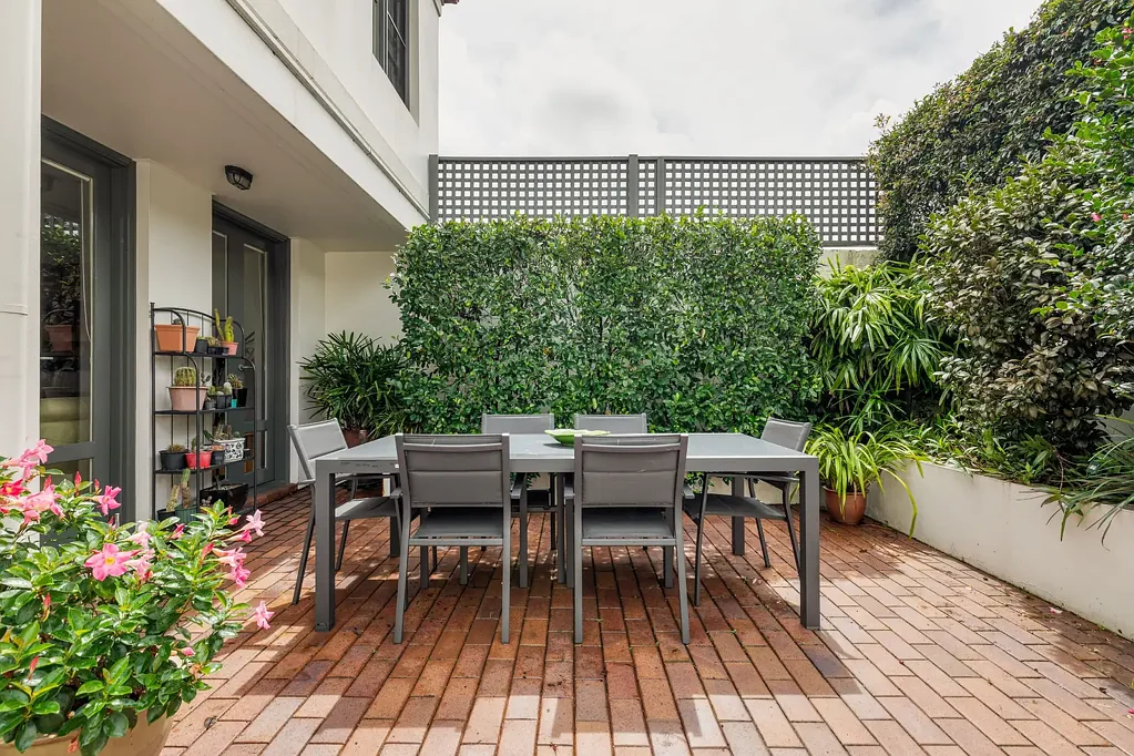 Terrace-like home in peaceful garden complex