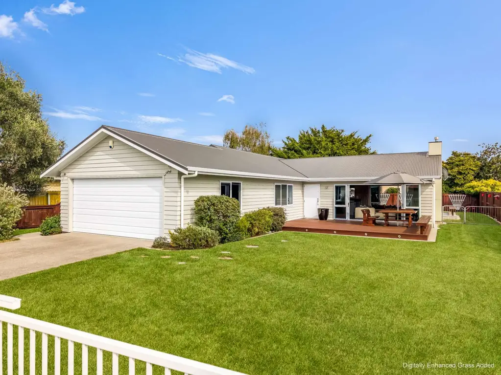 Ngatea 4Kwarto Exceptional Family Home on Benner Drive!