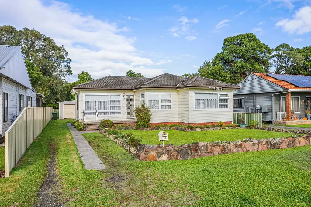10 Patterson Street, Edgeworth, NSW 2285