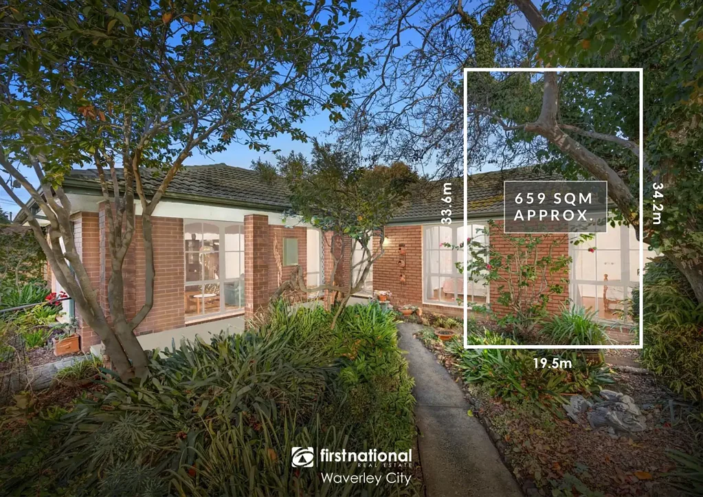 16 Kooringa Crescent, Wheelers Hill, VIC 3150