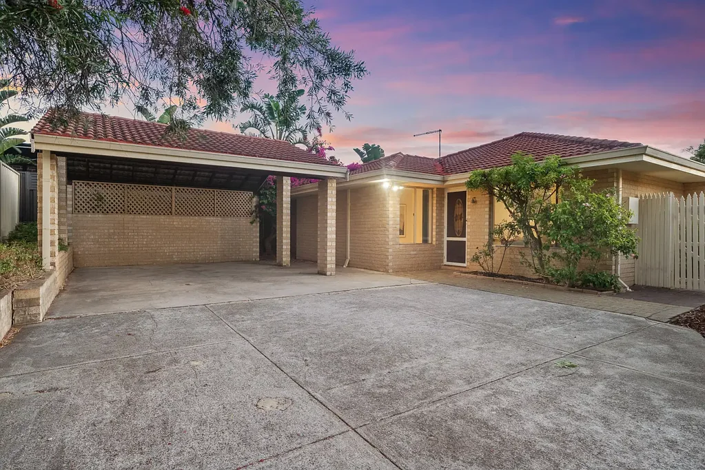 Tucked-Away Charm in Coastal Hillarys