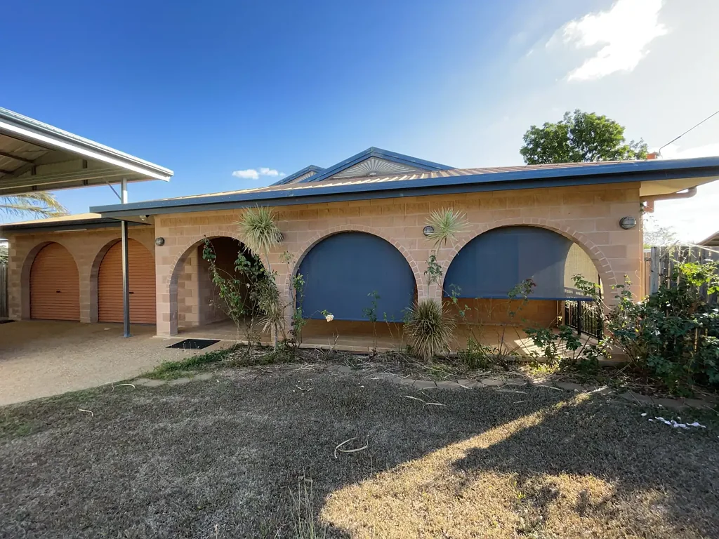 Richmond Hill 3غرفة نوم *Mobility friendly family home*
