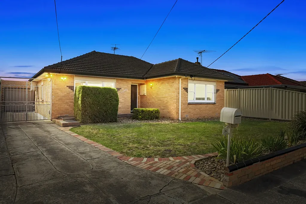 24 Thomas Street, Thomastown, VIC 3074