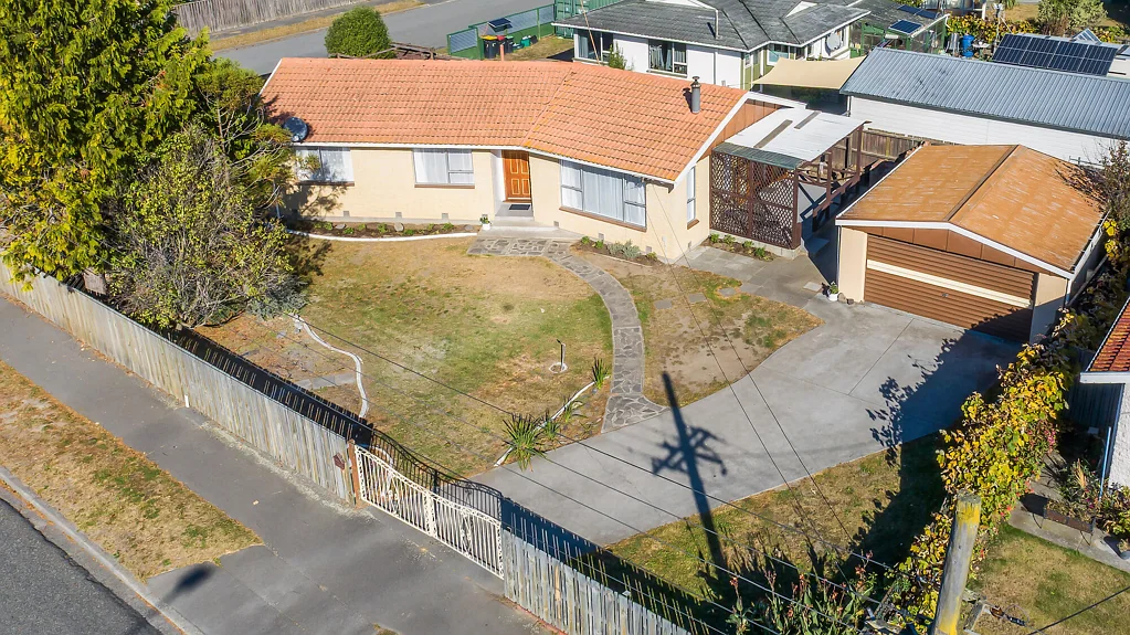Parklands 3房  Sun-Soaked Living with Space to Entertain