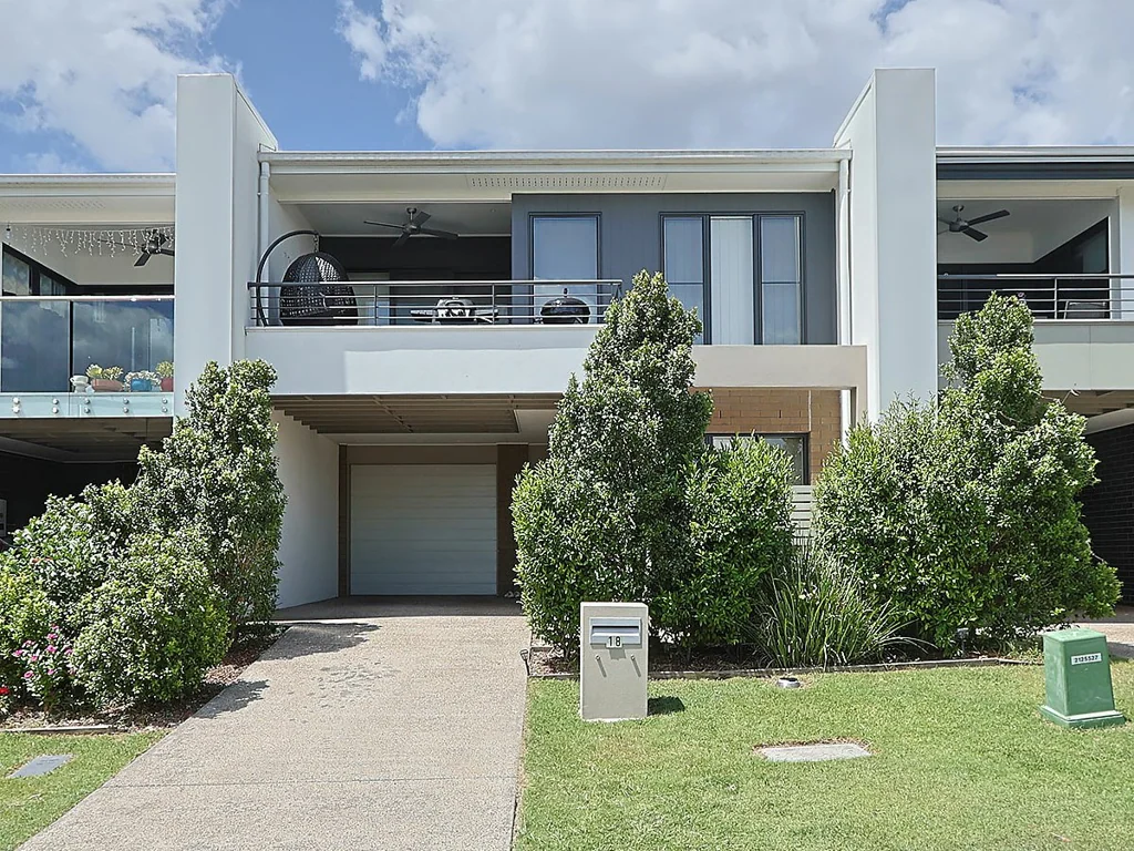 18 Capri Street, Springfield Lakes, QLD 4300