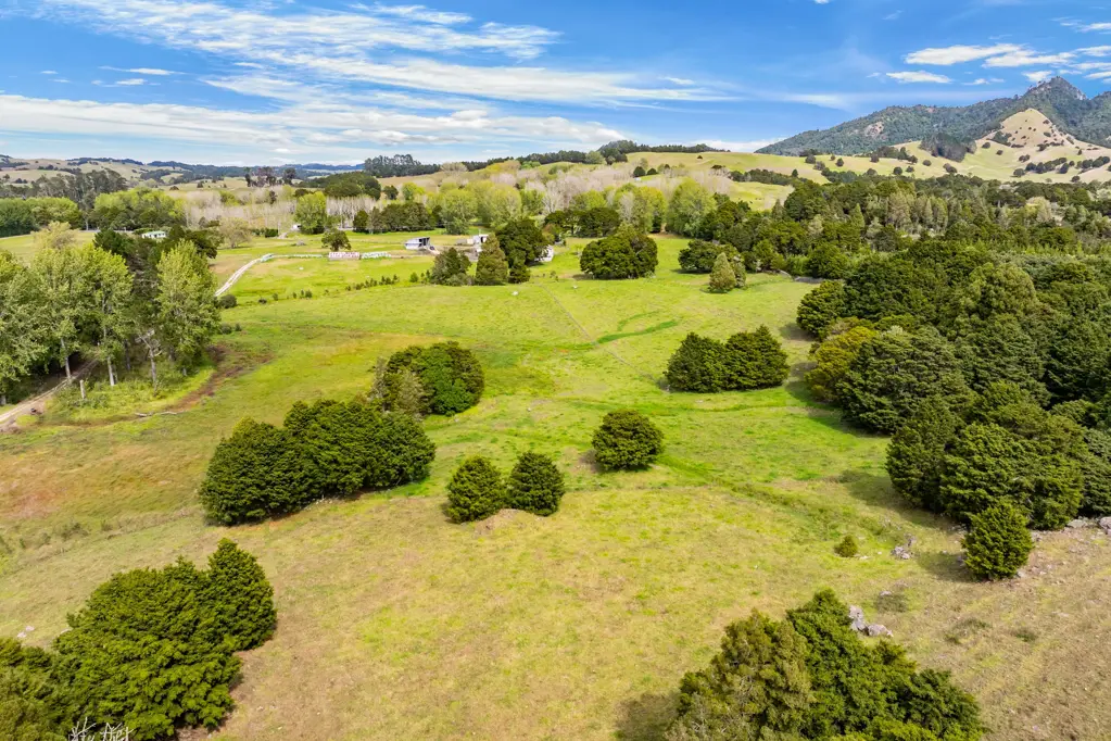 Maungakaramea 20ha land holding in a prime location