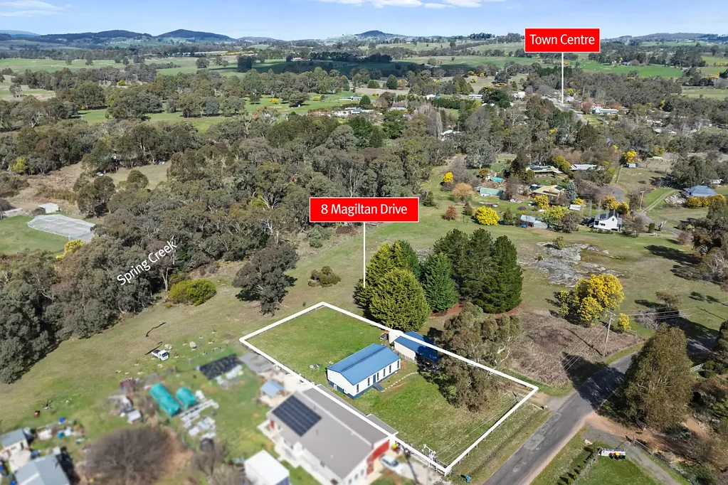 Strathbogie 2房  Stylish Neatline Home Backing onto Spring Creek Reserve