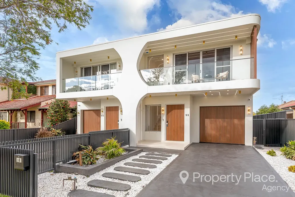 Revesby 5 Bedroom Family Functionality at it's Best!