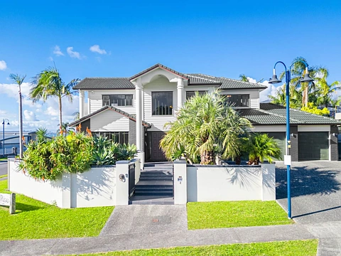 19 Seacrest Drive, West Harbour, Waitakere City