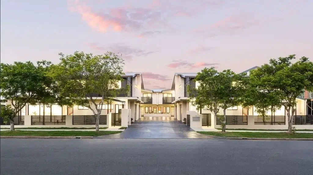 Bulimba 3બેડરૂમ Lifestyle, Privacy and Convenience in the Heart of Bulimba