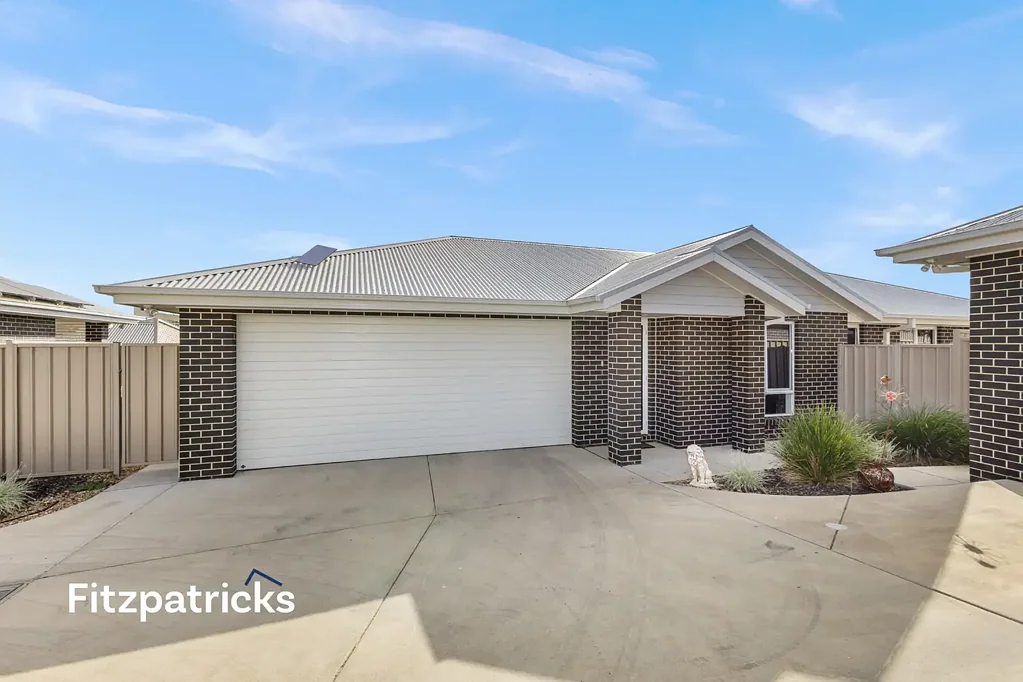 Address Withheld, Lloyd, NSW 2650