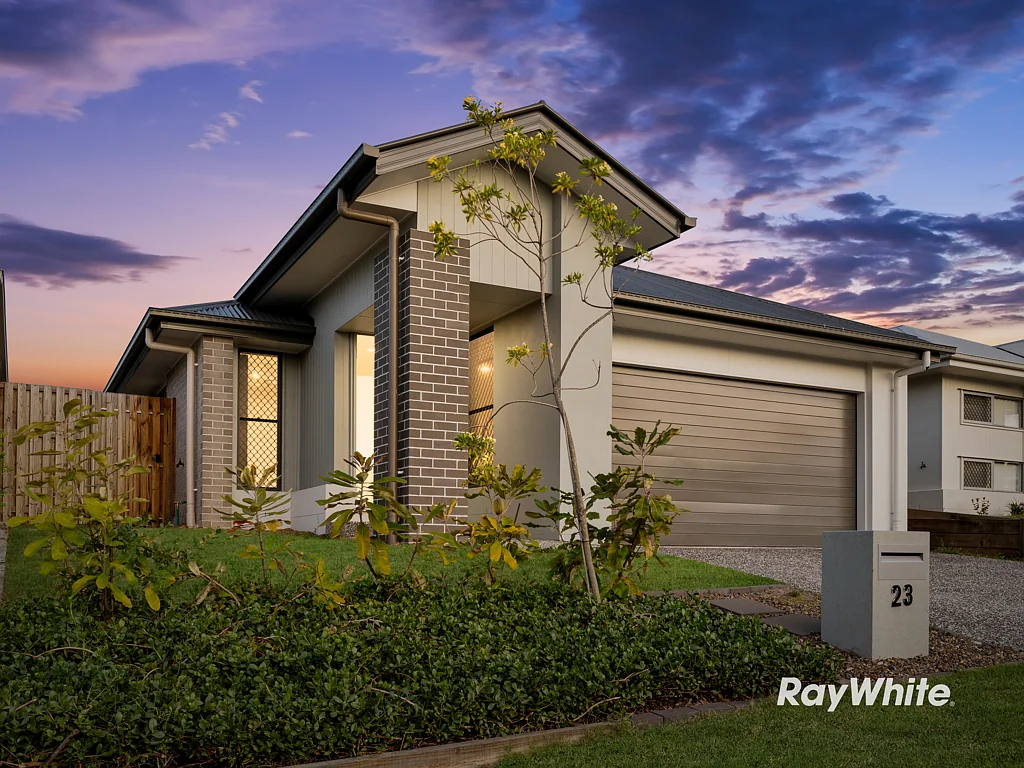 23 Sugar Maple Place, Park Ridge, QLD 4125