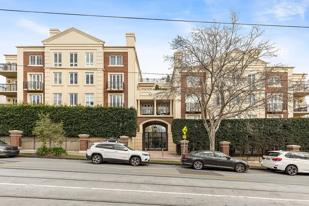 South Yarra 3房 拥有别墅般的尺度，Kingsfold 的便捷生活 The Scale Of A House, The Ease Of Kingsfold