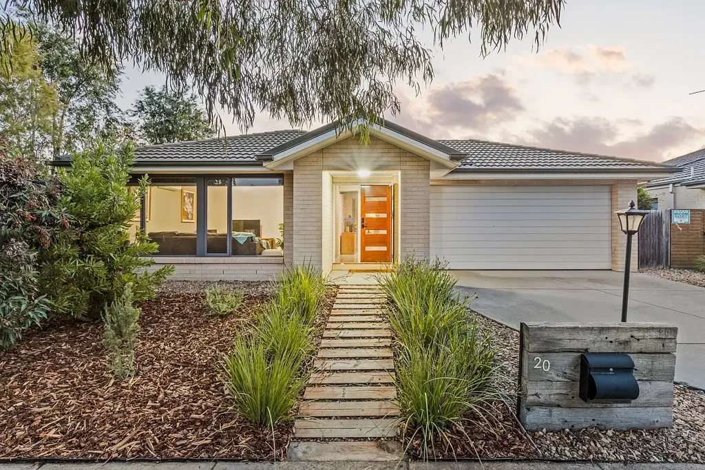 Armstrong Creek 3房  Spacious & Stylish Home with Seamless Indoor-Outdoor Flow