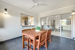 1323/2-10 Greenslopes Street, Cairns North