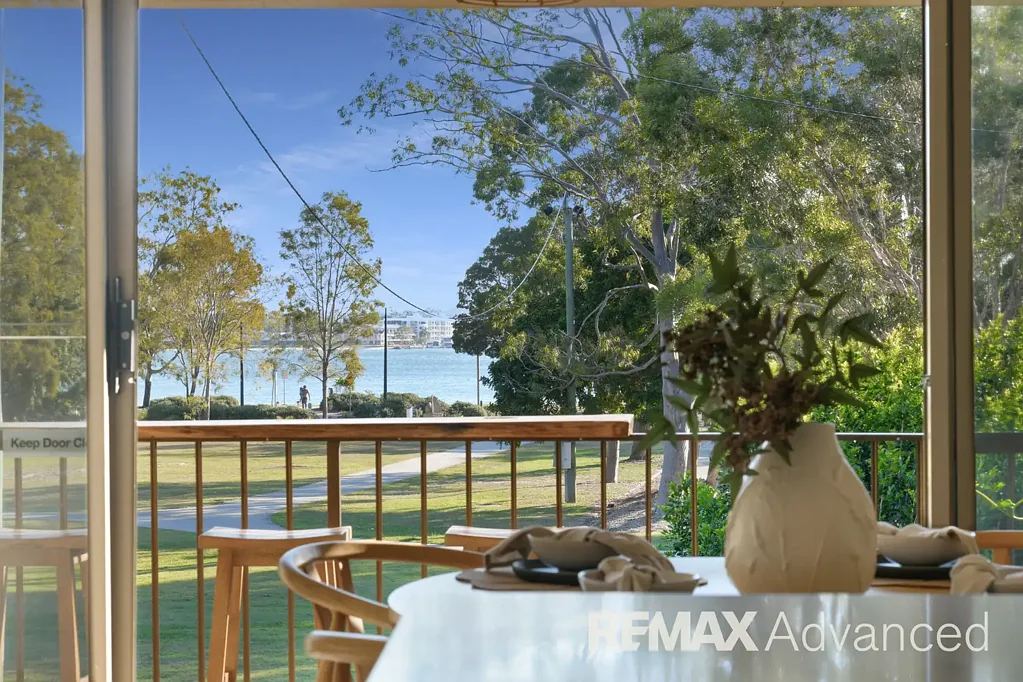 Bellara 3બેડરૂમ Stand-Out Coastal Living with Beautiful Water Views