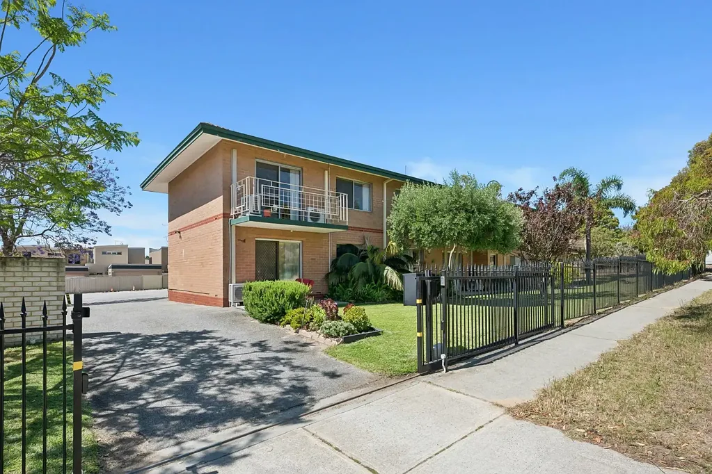Unit 7/91 Carrington St, Fremantle, WA 6160