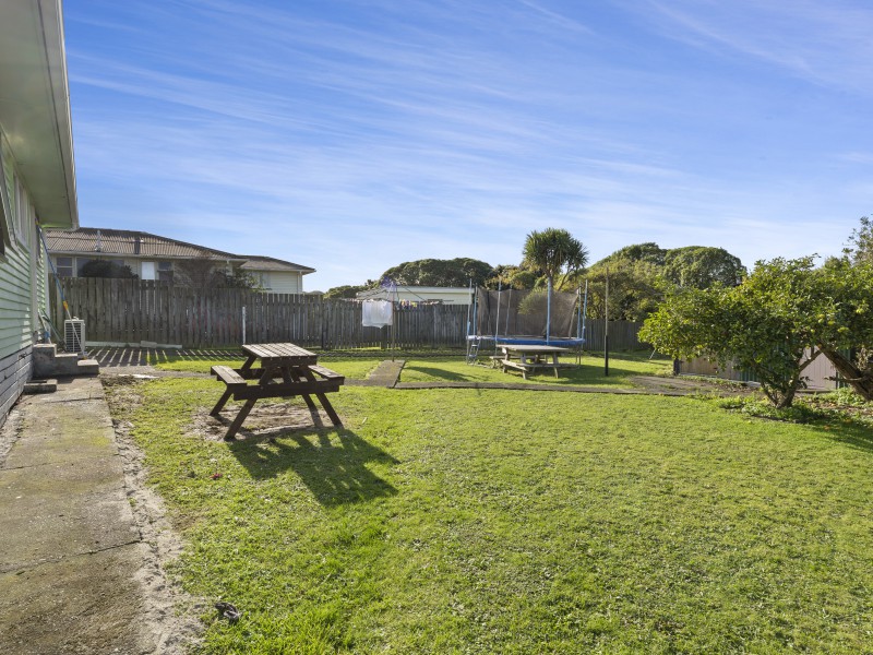 26 Kotuku Street, Elsdon, Porirua, 3 Schlafzimmer, 1 Badezimmer